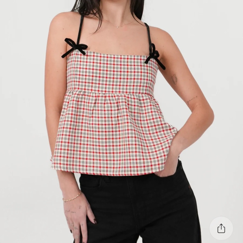 AINSLEY TOP